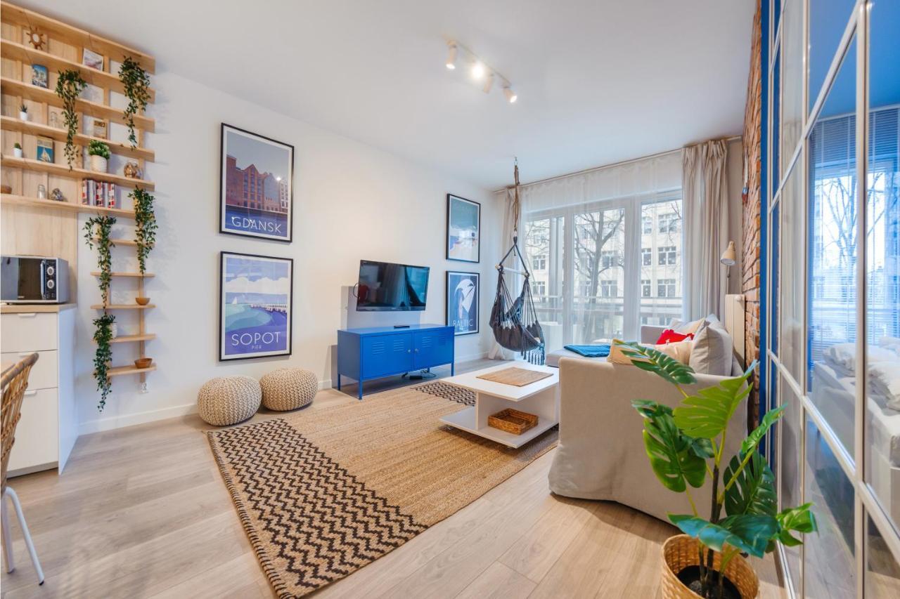 Apartamenty Sun & Snow Riverfront Gdańsk Exteriör bild